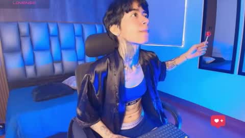Snapshot of hottiesjuls chatting on 3, 5, 2026 Juls online show from 3, 5, 2026