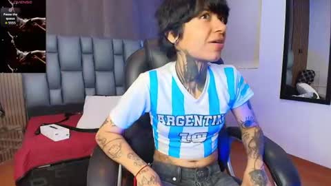 Snapshot of hottiesjuls chatting on 10, 6, 2026 Juls online show from 10, 6, 2026