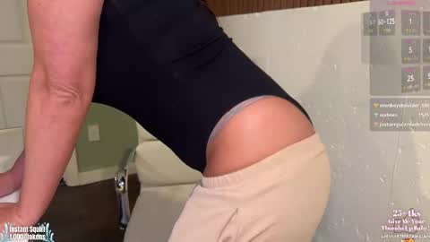 Snapshot of hottmay chatting on 19, 11, 2025 --- Dana May online show from 19, 11, 2025