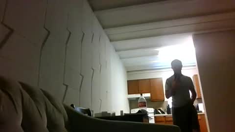 hotwhitedude2026 online show from 3, 6, 2026