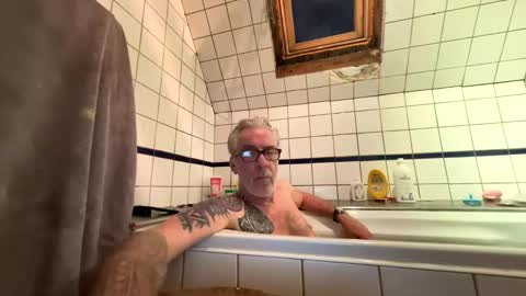 Michiel online show from 28, 3, 2026