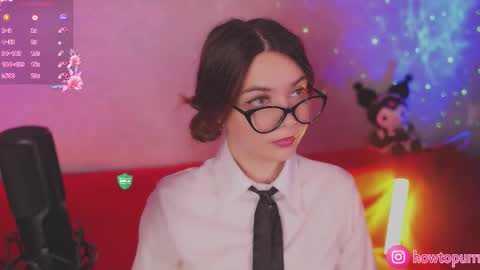 Mia online show from 10, 10, 2025