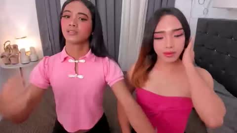 hugecock_pretty123 online show from 10, 4, 2026