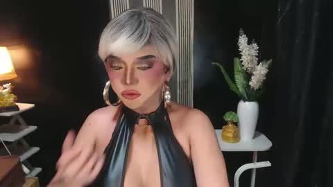 Christine online show from 24, 4, 2026