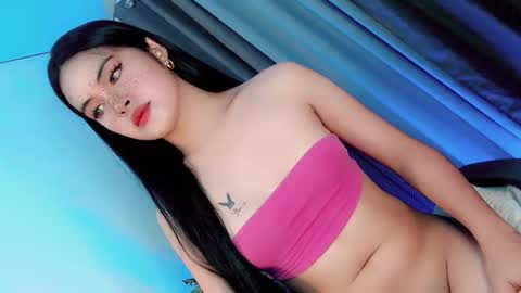 Snapshot of hugecockyanny chatting on 20, 3, 2026 Yhanie online show from 20, 3, 2026