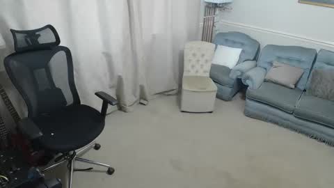 Snapshot of hugedick1965 chatting on 1, 2, 2026 hugedick1965 online show from 1, 2, 2026