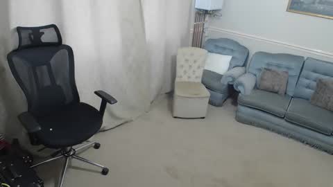 Snapshot of hugedick1965 chatting on 2, 2, 2026 hugedick1965 online show from 2, 2, 2026
