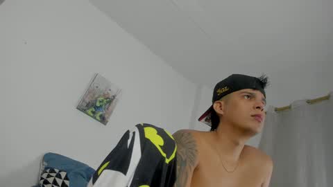 Snapshot of hugosan2 chatting on 31, 12, 2024 Hugo online show from 31, 12, 2024