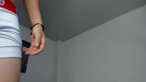 Snapshot of hugosan2 chatting on 18, 12, 2025 Hugo online show from 18, 12, 2025