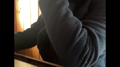 hukobossx online show from 5, 10, 2025