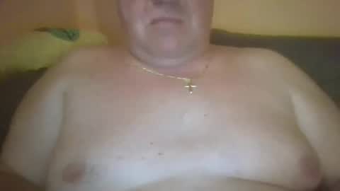 vastagfasz magyar apuci online show from 25, 5, 2026