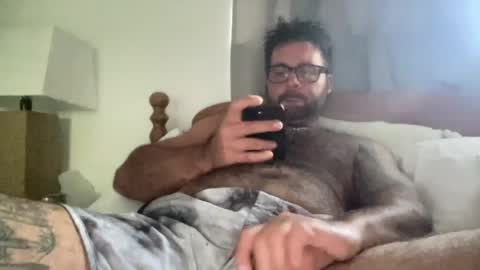Snapshot of hungdad999 chatting on 21, 7, 2026 johnnydrftwood85 online show from 21, 7, 2026