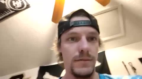 hungtxcock92 online show from 16, 2, 2025