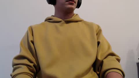 hunter_0026 online show from 11, 2, 2025