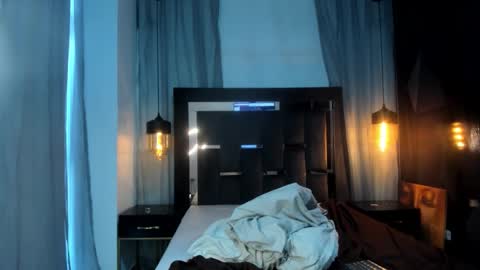 hunterheat_ online show from 18, 12, 2025