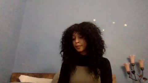 Snapshot of hunyybunz chatting on 11, 1, 2025 Goddess Hunyy online show from 11, 1, 2025