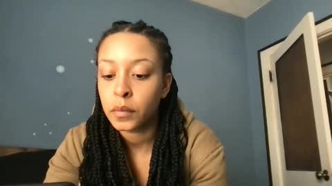 Goddess Hunyy online show from 5, 4, 2026