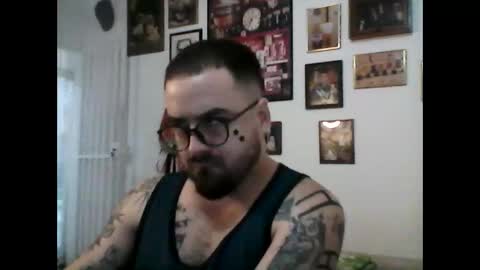 hurtadodirector online show from 28, 4, 2026