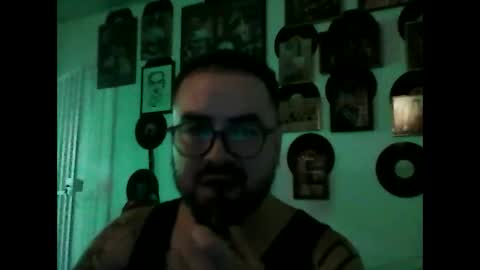 Snapshot of hurtadodirector chatting on 30, 4, 2026 hurtadodirector online show from 30, 4, 2026