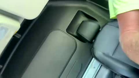 Snapshot of hvacstud4 chatting on 2, 11, 2025 hvacstud4 online show from 2, 11, 2025