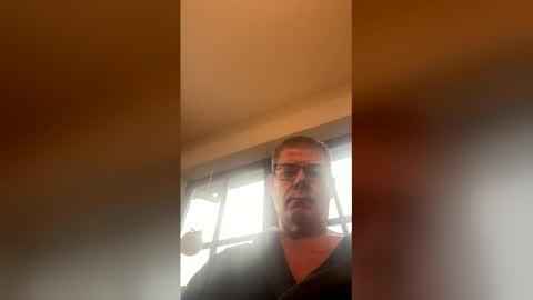 hwjakobs1957 online show from 12, 2, 2026