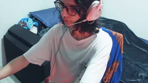 hxxyro1 online show from 1, 8, 2026
