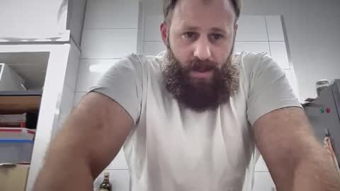 hybride8825 online show from 5, 12, 2025