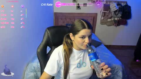 Snapshot of hyun22148625 chatting on 11, 3, 2025 Hello Im Julieta Im 25 years old and I love being here. Thank you for visiting my living room. The only rule is that you hap online show from 11, 3, 2025