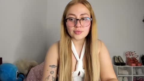 Hyun Joo online show from 21, 4, 2026