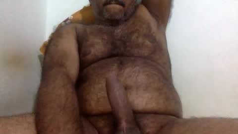 i am hot 4u online show from 29, 10, 2025