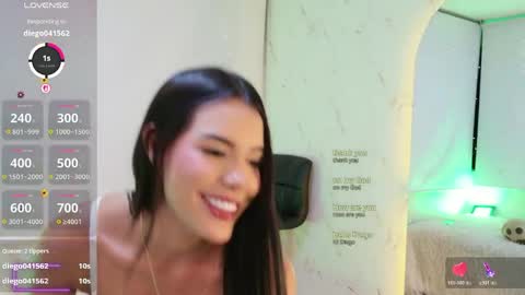 Tell Me Hanna  online show from 25, 5, 2026