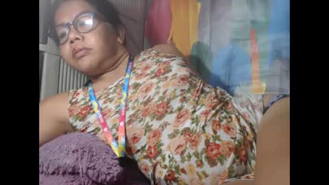 Snapshot of i_drain_u_bitch chatting on 22, 1, 2025 jamaeca online show from 22, 1, 2025