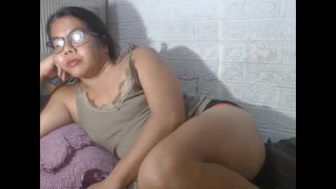 Snapshot of i_drain_u_bitch chatting on 27, 1, 2025 jamaeca online show from 27, 1, 2025