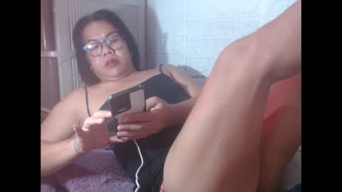 Snapshot of i_drain_u_bitch chatting on 16, 2, 2025 jamaeca online show from 16, 2, 2025
