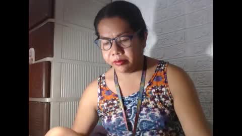 Snapshot of i_drain_u_bitch chatting on 28, 2, 2025 jamaeca online show from 28, 2, 2025