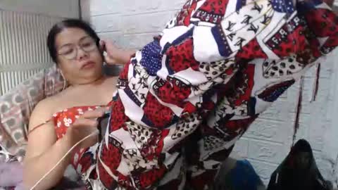 Snapshot of i_drain_u_bitch chatting on 9, 10, 2025 jamaeca online show from 9, 10, 2025