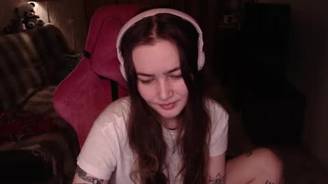 Snapshot of i_love_icecream chatting on 3, 1, 2025 elisabeth online show from 3, 1, 2025
