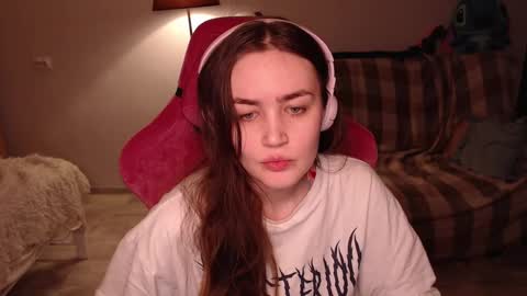 Snapshot of i_love_icecream chatting on 1, 2, 2025 elisabeth online show from 1, 2, 2025