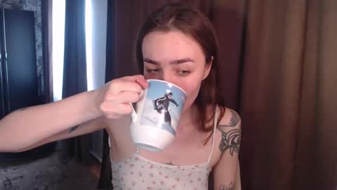 Snapshot of i_love_icecream chatting on 2, 10, 2025 elisabeth online show from 2, 10, 2025