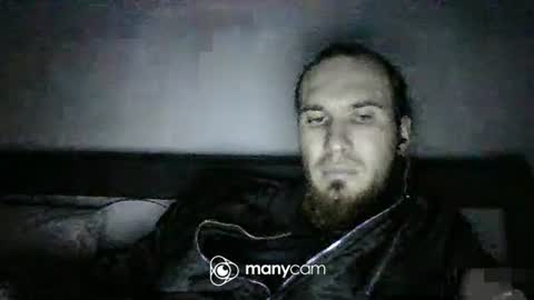 Snapshot of iam_leooo chatting on 18, 1, 2025 juan and roxana online show from 18, 1, 2025