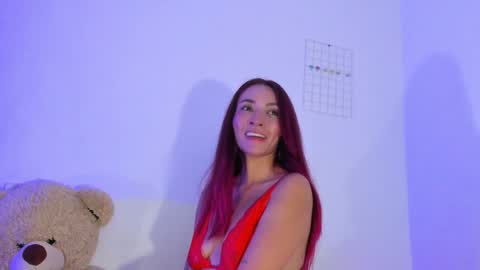 Your favorite IAM LUISA  online show from 11, 1, 2025