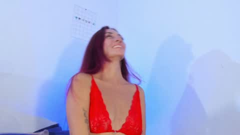 Your favorite IAM LUISA  online show from 11, 1, 2025