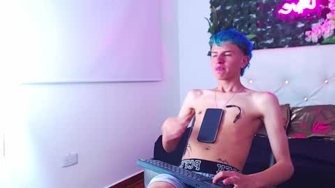 Snapshot of iam_lukas__ chatting on 10, 10, 2025 iam_lukas__ online show from 10, 10, 2025