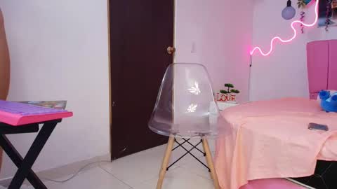 Snapshot of iam_monika chatting on 9, 9, 2025 iam_monika online show from 9, 9, 2025