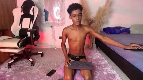 Snapshot of iamandrey_ chatting on 4, 7, 2026 iamandrey_ online show from 4, 7, 2026