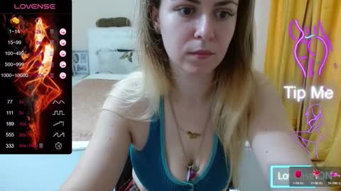 Snapshot of iamdaddyissues chatting on 29, 9, 2025 Alice online show from 29, 9, 2025