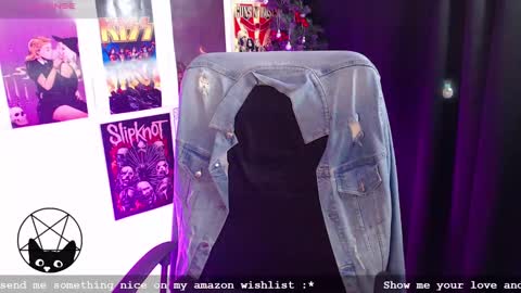 Snapshot of iammari_ chatting on 3, 1, 2025 Mari online show from 3, 1, 2025