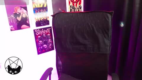 Snapshot of iammari_ chatting on 23, 1, 2025 Mari online show from 23, 1, 2025