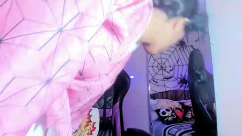 Nayuta online show from 25, 10, 2025