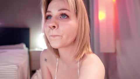 Snapshot of iamninamint chatting on 5, 1, 2025 Nina  online show from 5, 1, 2025